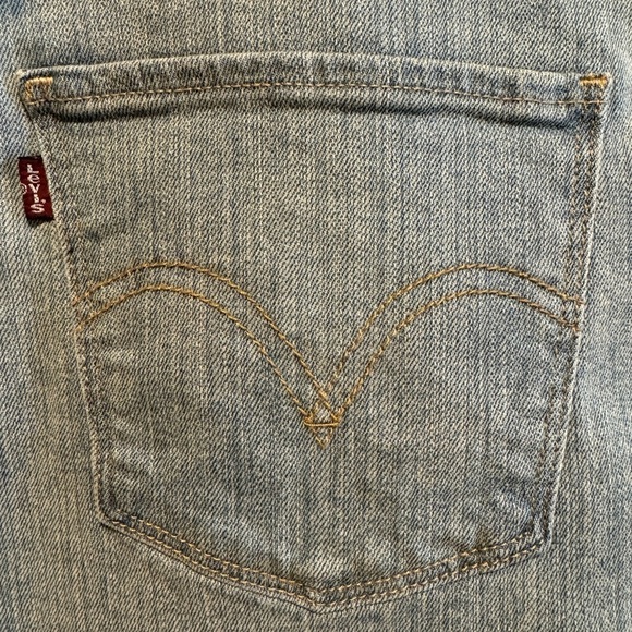 Levi’s Women’s Denim Jean Shorts Sz 10 - Picture 6 of 10